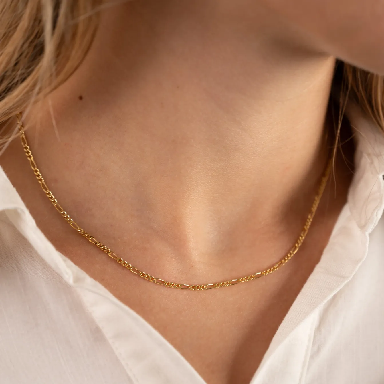 UMA SMALL FIGARO GOLDEN CHAIN - Sisi Copenhagen
