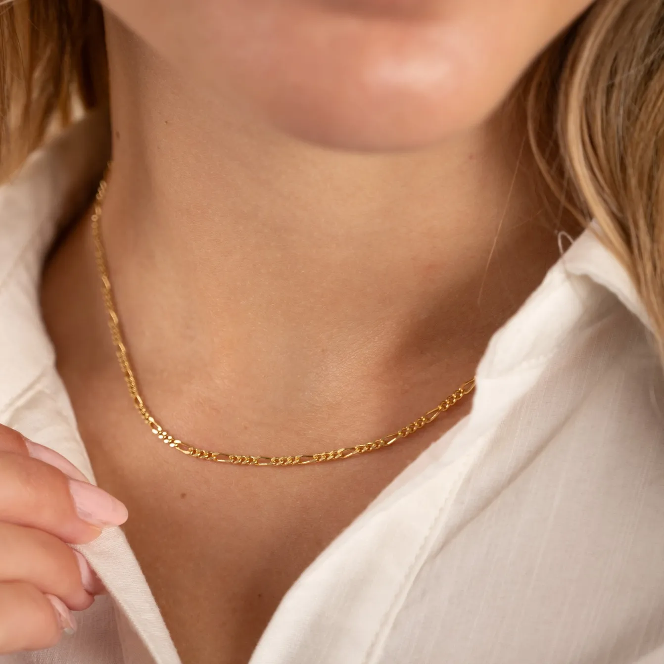 UMA SMALL FIGARO GOLDEN CHAIN - Sisi Copenhagen