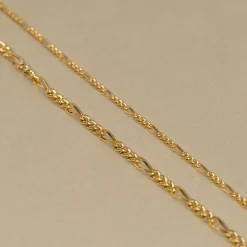 UMA SMALL FIGARO GOLDEN CHAIN - Sisi Copenhagen