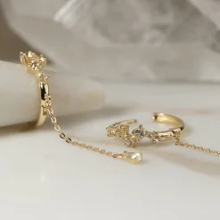 VALERIE WHITE TOPAZ SOLID GOLD EARRING