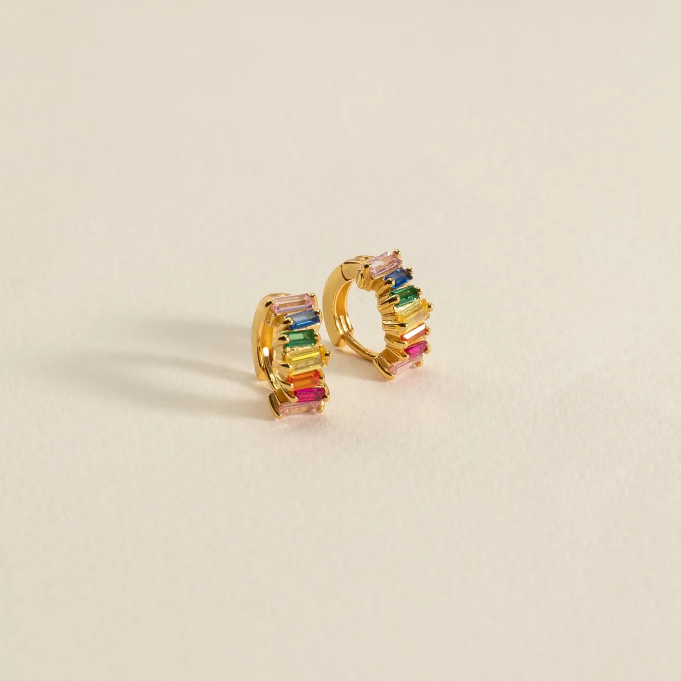 VANESSA RAINBOW GOLDEN CREOL EARRING