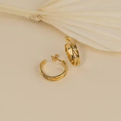 WILLOW GOLDEN CREOL EARRING
