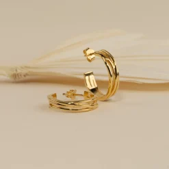 WILLOW GOLDEN CREOL EARRING