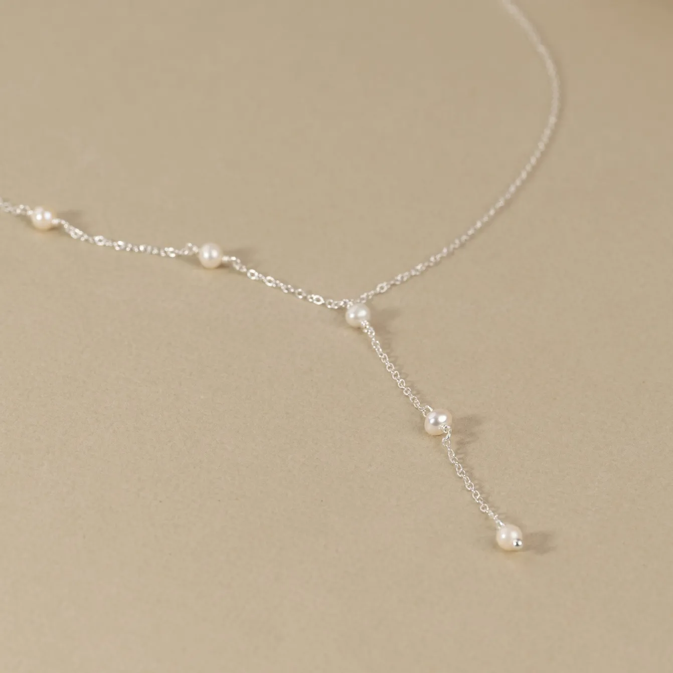 YASMIN PEARL SILVER NECKLACE