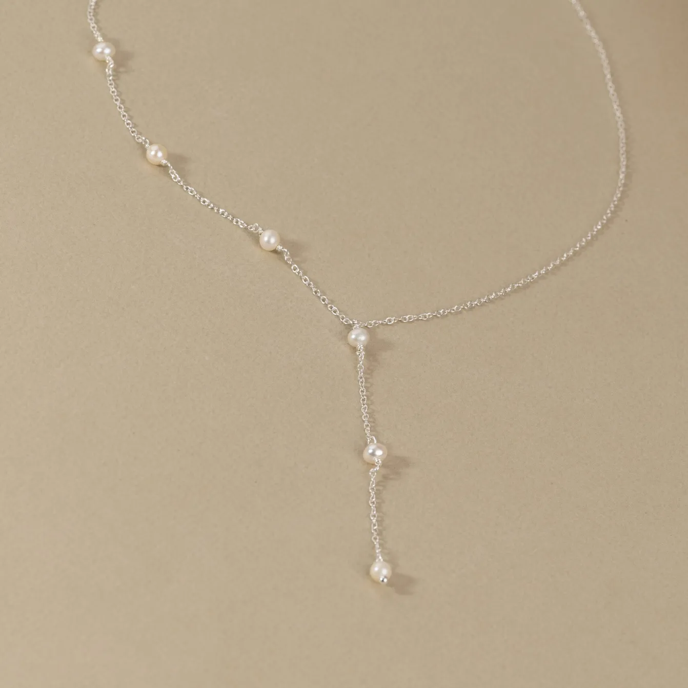 YASMIN PEARL SILVER NECKLACE