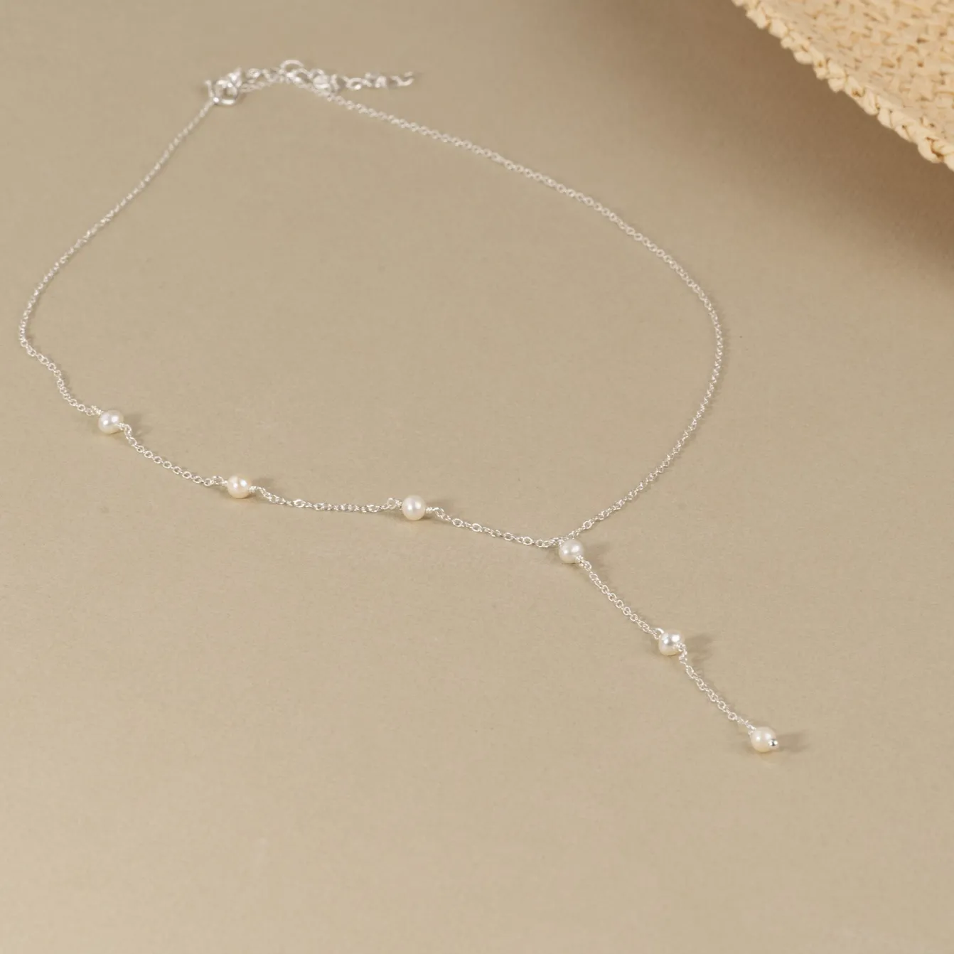 YASMIN PEARL SILVER NECKLACE